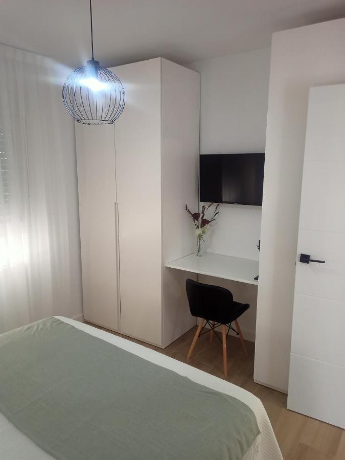 Granada-hipercor Apartment