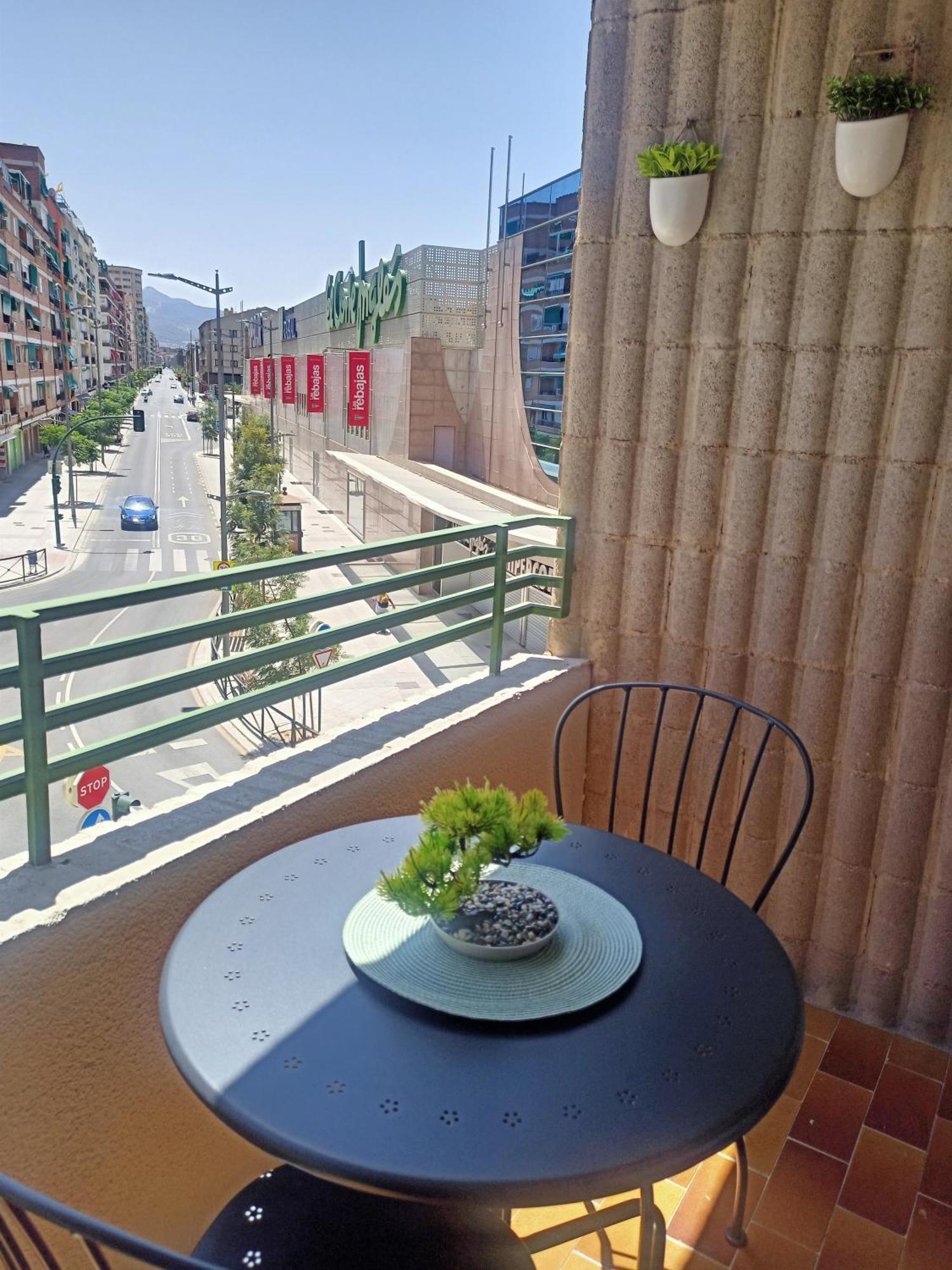 Apartment Granada-hipercor *